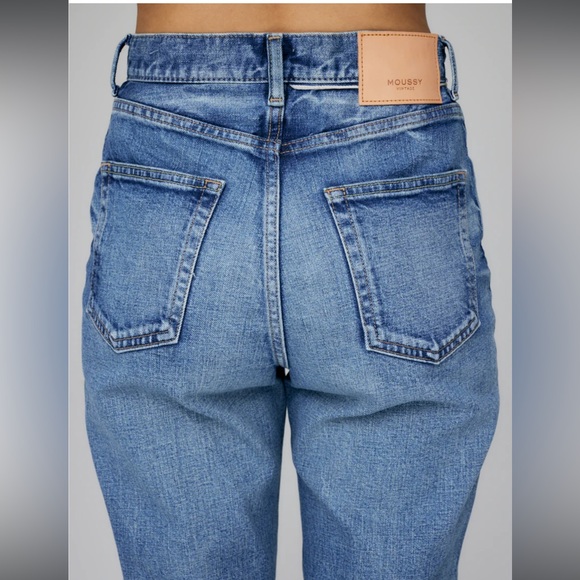 Moussy Vintage NWOT EVELYN CROP STRAIGHT HIGH 29 - Picture 6 of 16